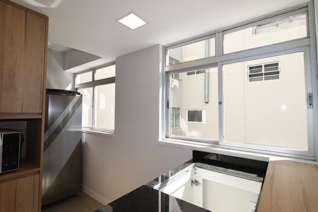 Apartamento à venda com 67m², 2 quartos e 1 vagaJanela da Área de Serviço