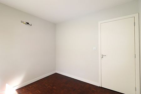 Apartamento à venda com 67m², 2 quartos e 1 vagaQuarto 2