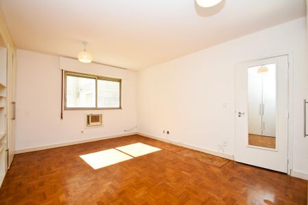 Apartamento para alugar com 230m², 3 quartos e 2 vagasquarto 3