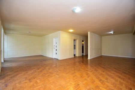 Apartamento para alugar com 230m², 3 quartos e 2 vagassala 1