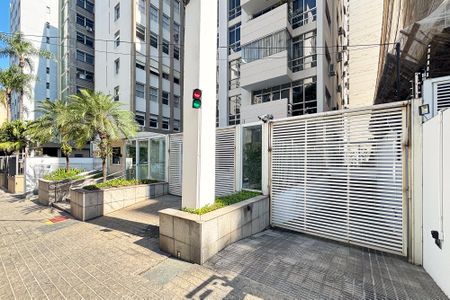 Apartamento para alugar com 230m², 3 quartos e 2 vagasfachada do predio