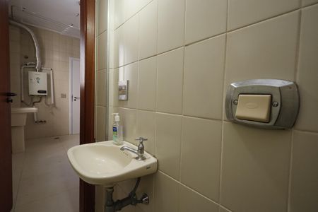 Apartamento à venda com 232m², 5 quartos e 3 vagasBanheiro 5