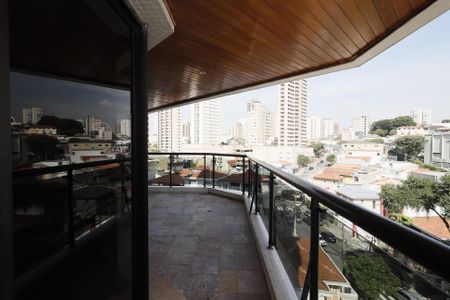 Apartamento à venda com 232m², 5 quartos e 3 vagasVaranda 