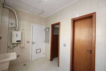 Apartamento à venda com 232m², 5 quartos e 3 vagasÁrea de Serviço