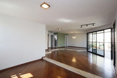 Apartamento à venda com 232m², 5 quartos e 3 vagasSala 