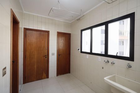Apartamento à venda com 232m², 5 quartos e 3 vagasÁrea de Serviço