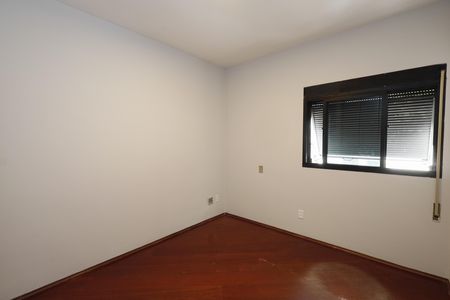 Apartamento à venda com 232m², 5 quartos e 3 vagasSuíte 1