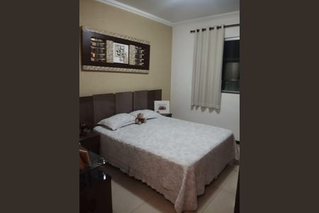 Quarto de casa à venda com 3 quartos, 260m² em Vereda, Contagem