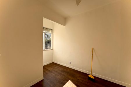 Apartamento para alugar com 2 quartos, 70m² em Cosme Velho, Rio de Janeiro