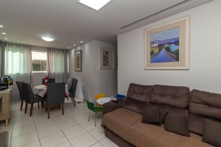Sala de apartamento à venda com 3 quartos, 80m² em Santa Monica, Belo Horizonte