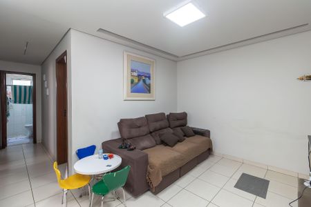 Apartamento à venda com 80m², 3 quartos e 2 vagasSala