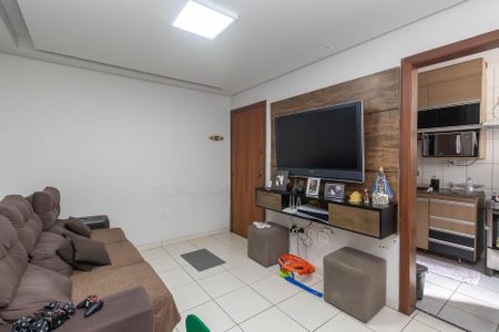 Sala de apartamento à venda com 3 quartos, 80m² em Santa Monica, Belo Horizonte