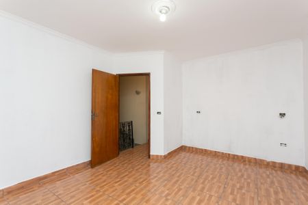 Casa para alugar com 130m², 3 quartos e 2 vagasSuíte 