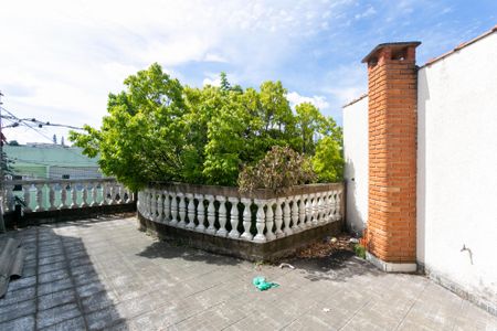 Casa para alugar com 130m², 3 quartos e 2 vagasÁrea Externa 