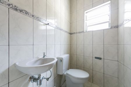 Casa para alugar com 130m², 3 quartos e 2 vagasBanheiro 3