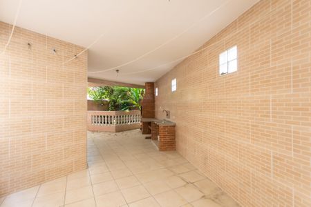 Casa para alugar com 130m², 3 quartos e 2 vagasÁrea Externa - Churrasqueira 