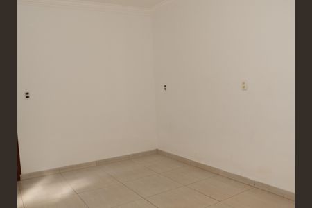 Casa para alugar com 300m², 3 quartos e 4 vagasSuíte