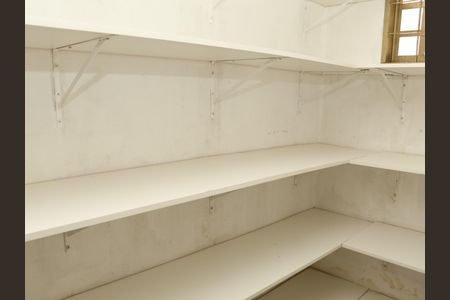 Casa para alugar com 300m², 3 quartos e 4 vagasdispensa