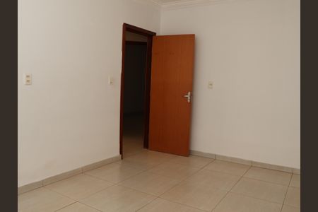 Casa para alugar com 300m², 3 quartos e 4 vagasSuíte