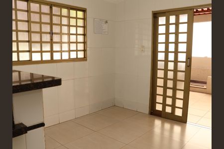 Casa para alugar com 300m², 3 quartos e 4 vagasCozinha
