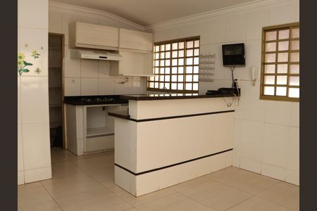 Casa para alugar com 300m², 3 quartos e 4 vagasCozinha