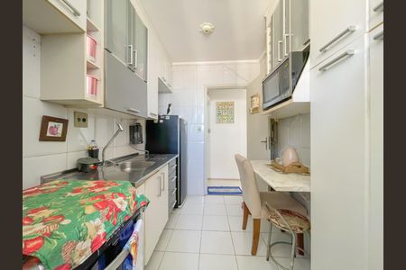 Apartamento para alugar com 55m², 2 quartos e 1 vagaCozinha