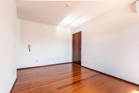 Apartamento para alugar com 62m², 2 quartos e sem vagaSala