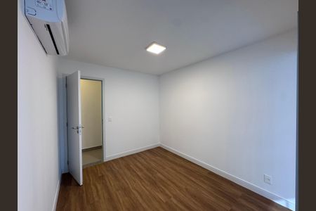 Apartamento à venda com 98m², 3 quartos e 2 vagas Apartamento à venda com 98m², 3 quartos e 2 vagasQuarto 2