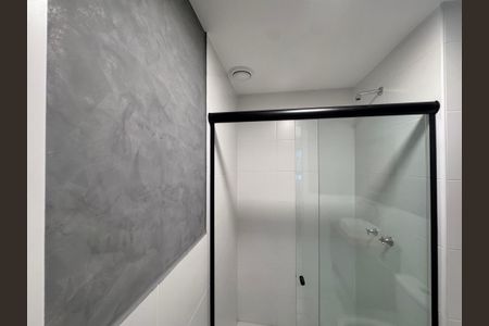 Apartamento à venda com 98m², 3 quartos e 2 vagas Apartamento à venda com 98m², 3 quartos e 2 vagasBanheiro Social