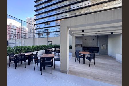 Apartamento à venda com 98m², 3 quartos e 2 vagas Apartamento à venda com 98m², 3 quartos e 2 vagasÁrea comum