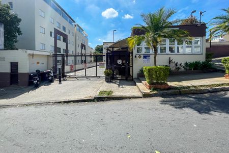 Apartamento para alugar com 43m², 1 quarto e 1 vagaPlaca