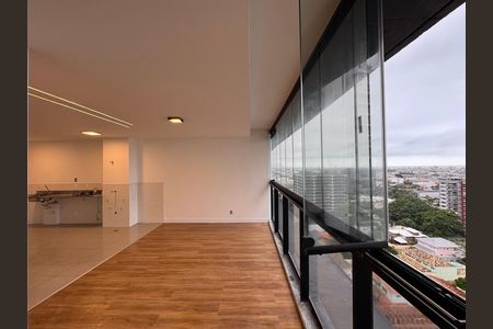 Apartamento à venda com 119m², 3 quartos e 2 vagasVaranda