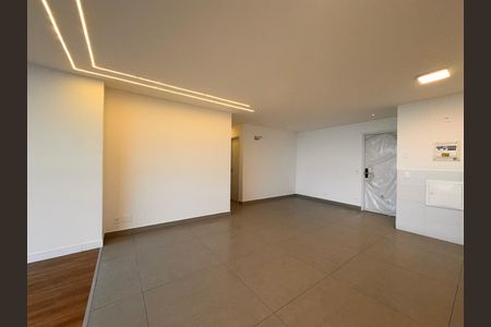 Apartamento à venda com 119m², 3 quartos e 2 vagasSala