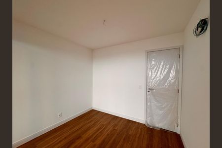 Apartamento à venda com 119m², 3 quartos e 2 vagasQuarto 2