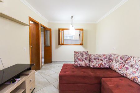 Sala de casa de condomínio para alugar com 2 quartos, 52m² em Itaquera, São Paulo