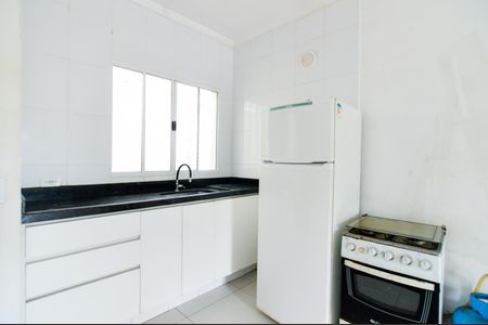 Cozinha de kitnet/studio para alugar com 1 quarto, 30m² em Jardim Arapongas, Guarulhos