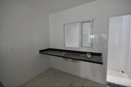 Casa para alugar com 80m², 3 quartos e 1 vagaCozinha