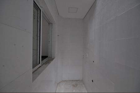 Casa para alugar com 80m², 3 quartos e 1 vagaÁrea de serviço