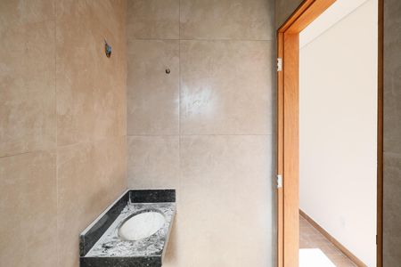 Casa à venda com 80m², 3 quartos e 1 vagaBanheiro da Suíte