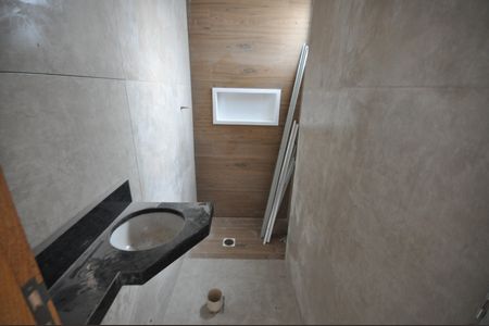Casa para alugar com 80m², 3 quartos e 1 vagaBanheiro Social