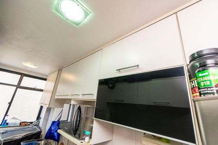 Apartamento à venda com 67m², 2 quartos e 1 vagaCozinha - Armários