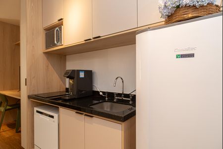 Studio para alugar com 27m², 1 quarto e sem vaga Studio para alugar com 27m², 1 quarto e sem vagaCozinha