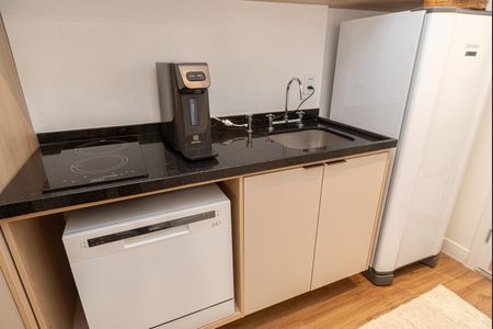 Studio para alugar com 27m², 1 quarto e sem vaga Studio para alugar com 27m², 1 quarto e sem vagaCozinha