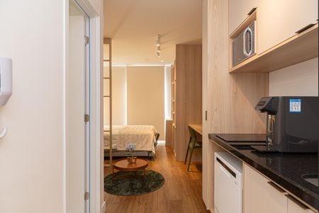 Studio para alugar com 27m², 1 quarto e sem vaga Studio para alugar com 27m², 1 quarto e sem vagaCozinha
