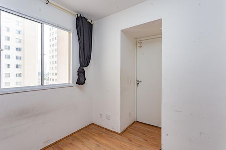 Quarto 2 de apartamento para alugar com 2 quartos, 33m² em Parque Fongaro, São Paulo