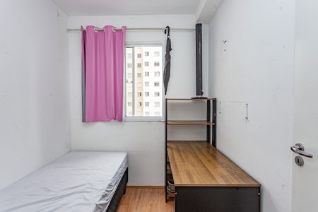 Quarto 1 de apartamento para alugar com 2 quartos, 33m² em Parque Fongaro, São Paulo