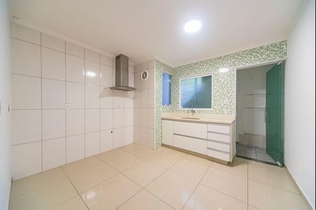 Casa para alugar com 90m², 2 quartos e 1 vagaCozinha 