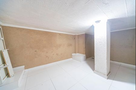 Casa para alugar com 90m², 2 quartos e 1 vagaPorão 