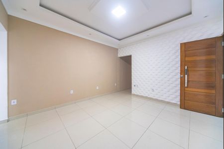 Sala de casa para alugar com 2 quartos, 90m² em Campestre, Santo André