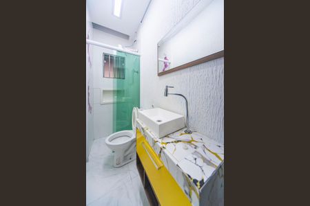 Casa à venda com 268m², 5 quartos e 2 vagasBanheiro Quarto 2 casa 2